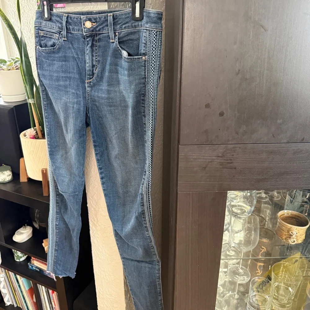 Joe’s Jeans with Embroidered Side Stripe - Picture 1 of 4